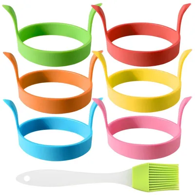 Productafbeelding van Set van 6 siliconen spiegelvormen, rond met handgrepen, en een oliebots. Diameter: 8 cm