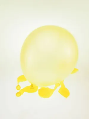 Produktbild von 8er-Pack Schwarzlicht Luftballons Neon Gelb