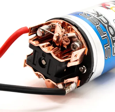 Zdjęcie produktu dla 550 Silnik szczotkowy Wodoodporny silnik szczotkowy ze stali nierdzewnej 37T Silnik wspinaczkowy o dużym momencie obrotowym do Slash TRX4 TRX6 G63 ARRMA AXIAL