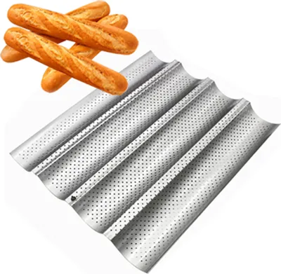 Image de Plaque à baguette argentée 4 alvéoles 38 x 33cm, avec bon revêtement antiadhésif & brunissage uniforme grâce à une conduction thermique optimale