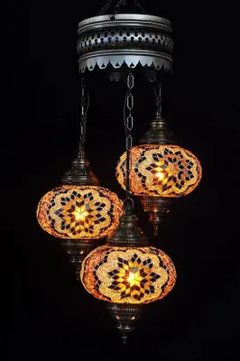 Produktbild von 3-globige Hängelampe aus braunem Mosaikglas - Türkische Hängelampe mit 3 Mosaikglaskugeln - Orientalische Lampe