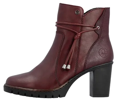 Produktbild von Minato Stiefeletten aus Leder mit Absatz