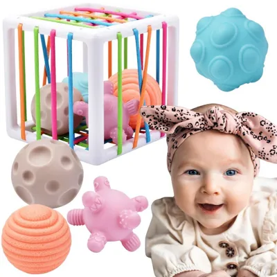 Produktbild von Woopie Baby Flexibler sensorischer Würfelsortierer für Kinder, verrückte Formen, 5 Stück.