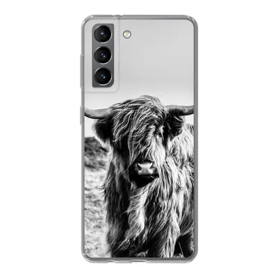 Produktbild von MuchoWow® Handyhülle Schutzhülle Hülle für Samsung Galaxy S21 Kuh - Schottischer Hochländer - Schwarz - Weiß - Tier - Natur - Wildtiere Silikon Softcase Handy Hülle - Softcase