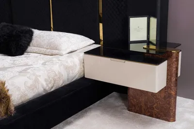 Immagine prodotto di Bellissimo comodino – Ideale per avere più  e comfort nella vostra camera da letto.