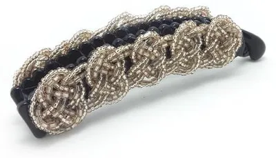 Obrázok produktu pre Elegantná sponka do vlasov v khaki farbe pre účes s konským chvostom