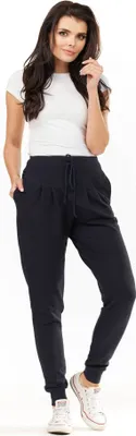 Produktbild von Infinite You Jogginghosen für Frauen Estrivere M151 dunkelblau M
