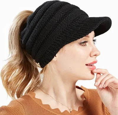 Zdjęcie produktu dla Czapka BR-4332 - Stylowa czarna czapka damska KP4332