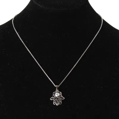 Produktbild von Halskette mit Strass Hand Anhänger