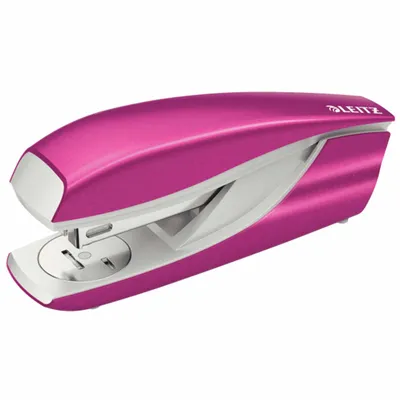 Image de Leitz 5502-10-23 5502 Agrafeuse de bureau NeXXt - 30 feuilles, rose métallique
