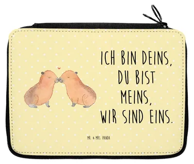 Produktbild von Mr. & Mrs. Panda Federmäppchen Capybara Liebe - Gelb Pastell - Geschenk, Etui, Valentinstag, Mäppchen, Liebesspruch, Schlamper, Bleistiftetui, Geschenkidee, Federmappe