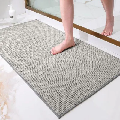 Produktbild von Unyqoos® Chenille Weichbadematte mit rutschfester und hoher Absorption für Bad und Dusche, 40 x 60 cm, hellgrau