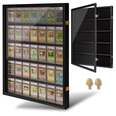 Produktbild von Vitrine Rahmen für Sammelkarten – Displayrahmen für PSA Karten, Wand-Vitrine für 35 Karten – kompatibel mit PSA, CGC & Beckett – 98 % UV-Schutz