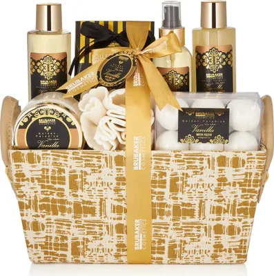 Productafbeelding van BRUBAKER Cosmetics Bad- en doucheset Vanille, Roos, Munt - 14-delige cadeauverpakking in een doos met handgrepen