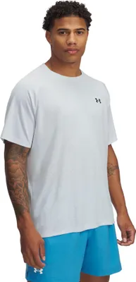Image de Under Armour Tech Textured Manches Courtes-T-shirt Gris L / Homme Regular Gris L