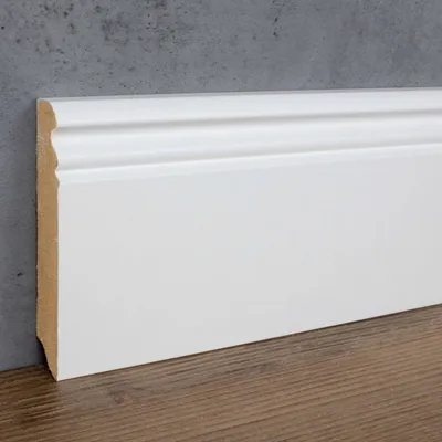 Produktbild von Fußleisten / Sockelleisten "Wiesbaden" (Berliner Profil / MDF foliert / 719.1996) - weiß