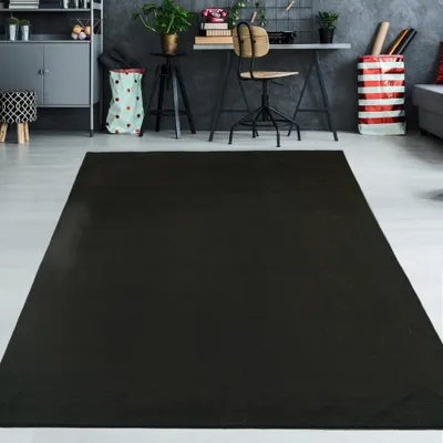 Produktbild von Schwarzer Teppich weich und gemütlich pflegeleicht ideal für stilvolles Wohnen Größe - 160 x 220 cm