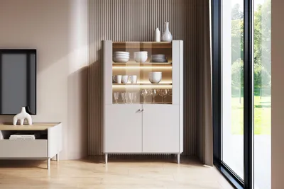 Zdjęcie produktu dla Witryna szklana do salonu kaszmir na nóżkach 100 cm Elivo z oświetleniem
