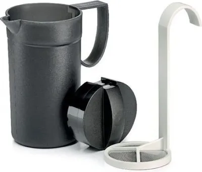 Obrázok produktu pre Napeňovač mlieka Tupperware 500 ml s vekom a piestom