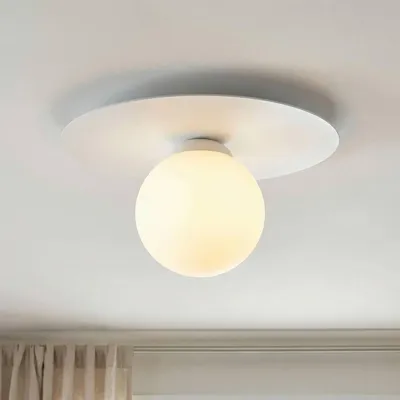Produktbild von Deckenleuchte Metall Glas Ø 20 cm rund Weiß E27 Kugelschirm