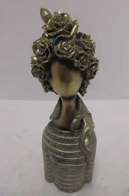 Obrázok produktu pre GILDE Figúrka, žena, "Linea", motív ženy, syntetická živica, zlatá farba, , d. 6 cm, š. 9 cm, v. 28 cm 37848