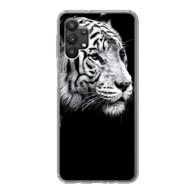 Produktbild von MuchoWow® Handyhülle Schutzhülle Hülle für Samsung Galaxy A32 5G Studioaufnahme eines weißen Tigers auf schwarzem Hintergrund Silikon Softcase Handy Hülle - Softcase