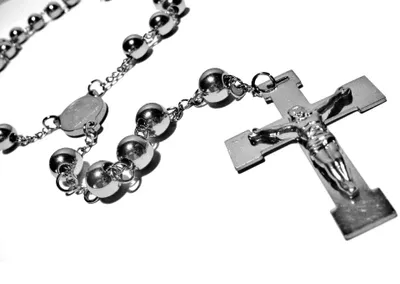 Produktbild von Rosenkranz Kette Edelstahl Uni Hochglanzpoliert Silberfarben Religiös Massiv
