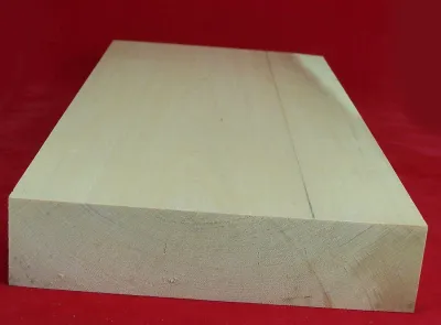 Produktbild von 1 Stück Lindenholz unbehandelt zum Schnitzen oder drechseln 4,5x20x40 cm