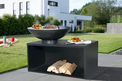 Produktbild von BUSCHBECK Holzkohlegrill-Feuerschale Giant schwarz, mit Edelstahl-Grillplatte