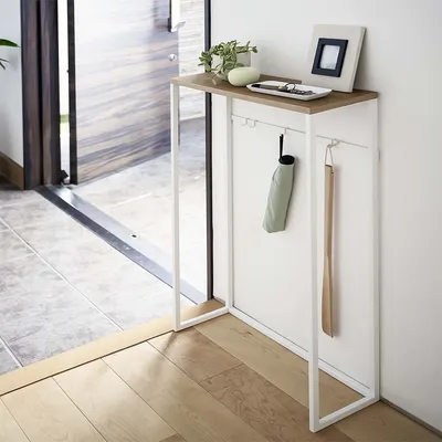 Produktbild von Yamazaki Home Konzolový stolík do predsiene kovový s drevenou policou 4 háčiky 80 cm biely