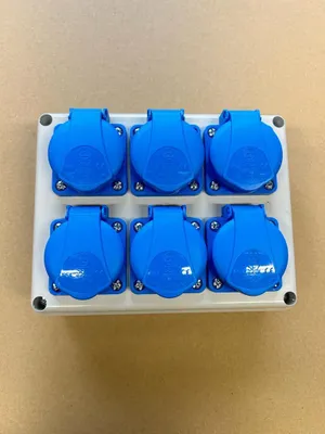 Produktbild von Stromverteiler Wandverteileren Steckdosenverteiler verdrahtet IP54 ROSP6VZ/S