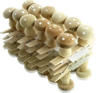 Produktbild von Weihnachtsdeko Fliegenpilze Natur auf Klammer 3,5 cm aus Holz - 12er Set