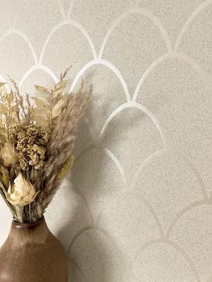 Produktbild von NEWROOM Tapete Zeesa Beige Vliestapete - Modern Fischschuppen Glanz Germany
