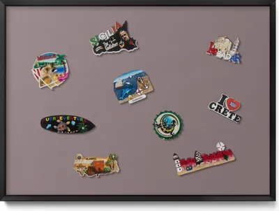 Produktbild von Magnetwand 70x50 cm – Schwarzer Rahmen – Hellbraune Farbe – Weißwandtafel, Magnetboard – Metall Magnetische Tafel, Küche