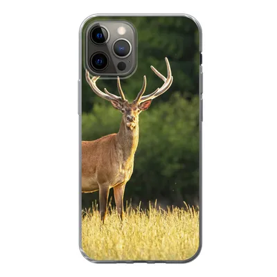Produktbild von MuchoWow® Handyhülle Schutzhülle Hülle für iPhone 13 Pro Hirsch - Geweih - Gras - Natur - Tiere - Grün Silikon Softcase Handy Hülle - Handy-Tasche