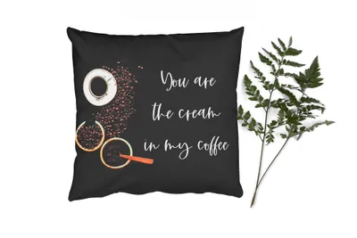 Produktbild von MuchoWow® Zierkissen Sofakissen Wohnzimmer Dekokissen 40x40 cm Sprichwörter - Zitate - Du bist die Sahne in meinem Kaffee - Liebe - Kaffee - Foto Kissen - Schlafzimmer Dekoration