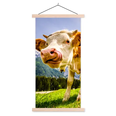 Produktbild von MuchoWow® Textilposter Kühe - Berge - Gras - Landschaft - Alpen 60x120 cm mit holzfarbenen Rahmen - Holz