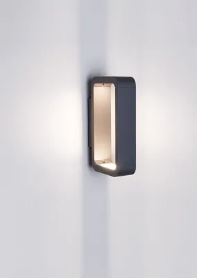 Imagen del producto de Aplique de pared LED de 6W, modelo CANUELAS LE71332, de Luces Exclusivas