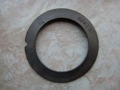 Image de Anneau de brûleur 240 / 160 mm pour foyer à mazout 10 kW Fonte