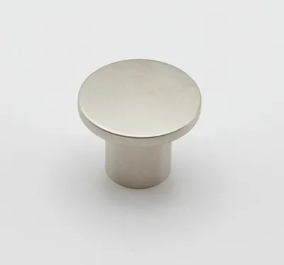 Produktbild von Möbelschrankknopf aus Zamak, Durchmesser 33 mm, gebürstetes Nickel. Packung mit 25 Stück