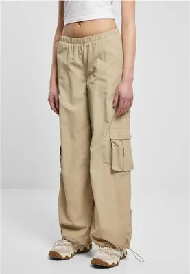 Produktbild von Damen Cargohose Urban Classics, weite Passform, aus Crinkle-Nylon, Farbe: Beton, Größe: XXL