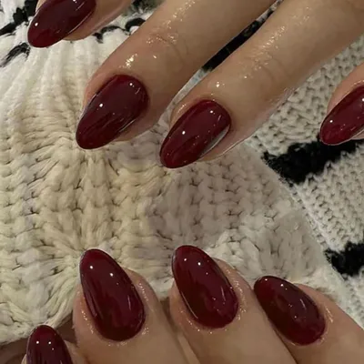Immagine prodotto di Unghie finte corte, ovali, 30 pezzi, color borgogna, per la manicure