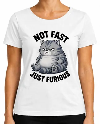 Imagen del producto de "No es rápida, solo es furiosa" - Camiseta divertida para mujer con diseño de gato gruñón, color blanco, talla XXL