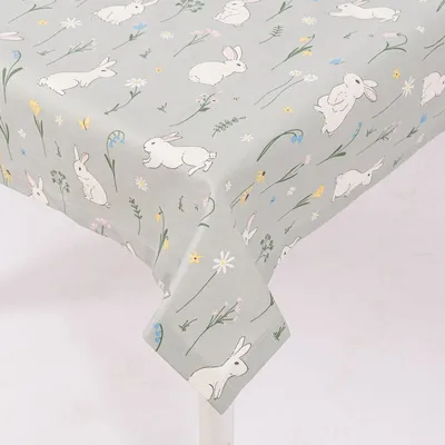 Produktbild von Tischdecke Cute Rabbit Garden mintgrün div. Größen von SCHÖNER LEBEN. Größe 130x240cm