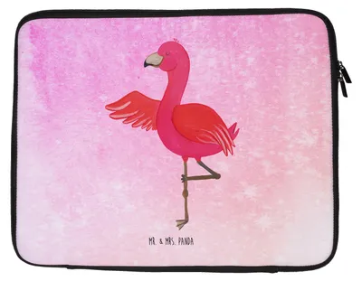 Produktbild von Mr. & Mrs. Panda Laptop Tasche Flamingo Yoga 27 x 36 cm - Aquarell Pink - Geschenk, Laptoptasche, Laptophülle, Namaste, Achtsamkeit, Hülle, Yogi, Urlaub, Rosa