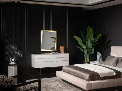Immagine prodotto di Elegante toletta bianca con specchio in legno per camera da letto