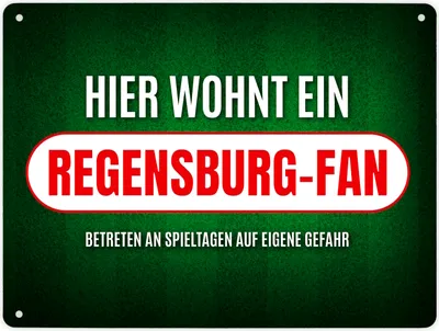 Produktbild von Hier wohnt ein Regensburg-Fan Metallschild XL mit Rasen Motiv Schild