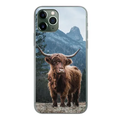 Produktbild von MuchoWow® Handyhülle Schutzhülle Hülle für iPhone 11 Pro Schottische Highlander - Tiere - Landschaft Silikon Softcase Handy Hülle - Handy