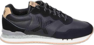 Productafbeelding van Munich sneakers, model 4150242, kleur zwart, maat 37