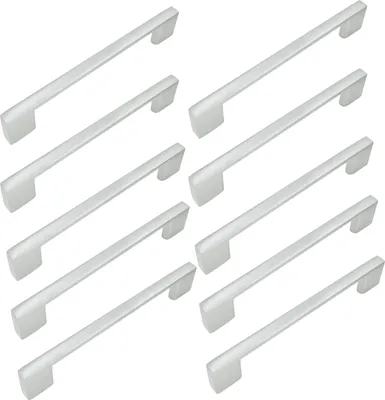 Immagine prodotto di set di 10 maniglie per mobili Svelto argento 128 mm - Eleganti accessori esterni in alluminio con finitura opaca per mobili dal design moderno